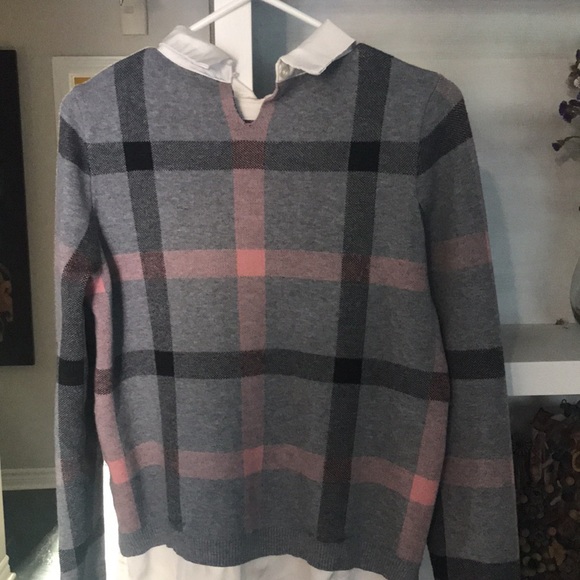Sweater with built in collar - Picture 2 of 3